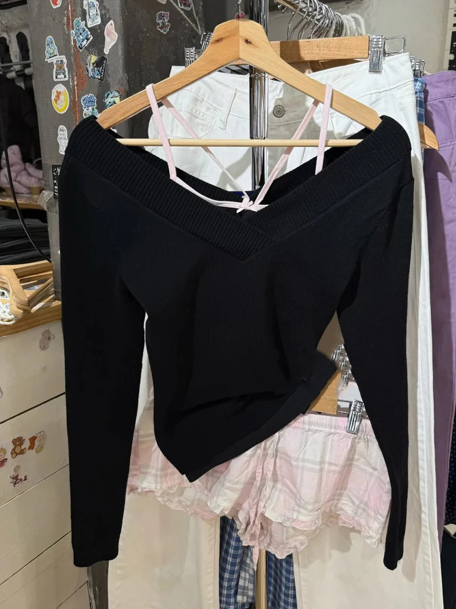 Black Knitted Long Sleeve Tees Women Autumn Cotton Simple Sexy V-neck Slim T-shirts Vintage Sweet All-match Tops Pullover Y2K