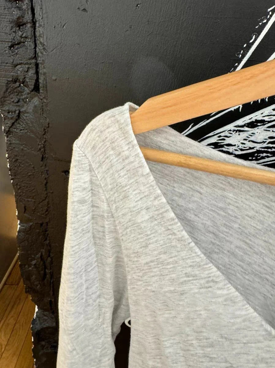 Solid Simple Thin Cotton Long Sleeve T-shirts Women Autumn Sexy Scoop Neck Raw Trim Slim T Shirt Vintage Sweet Basic Tees Y2k
