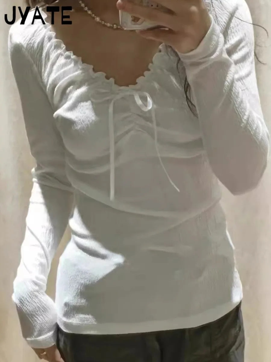 Sweet White Lace-up V-neck Long Sleeve Tees Women Cotton Streetwear Slim Elegant Tops Clothes Female Vintage Chic Cute Tees Y2K