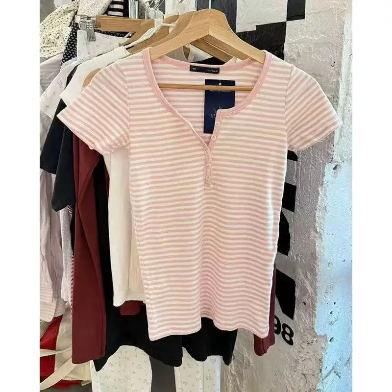 Sweet Little Pink Striped T-shirts Women New Cotton O-neck Casual Slim Buttons Short Sleeve Tees Cute Basic Girls Tshirt Y2K Top