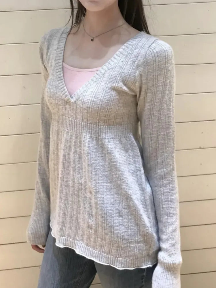 V-neck Knitted Tees Women Fashion Cotton Soft Gray Slim Long Sleeve T-shirt Sweet Cute Preppy Style T Shirt Y2K Sweater