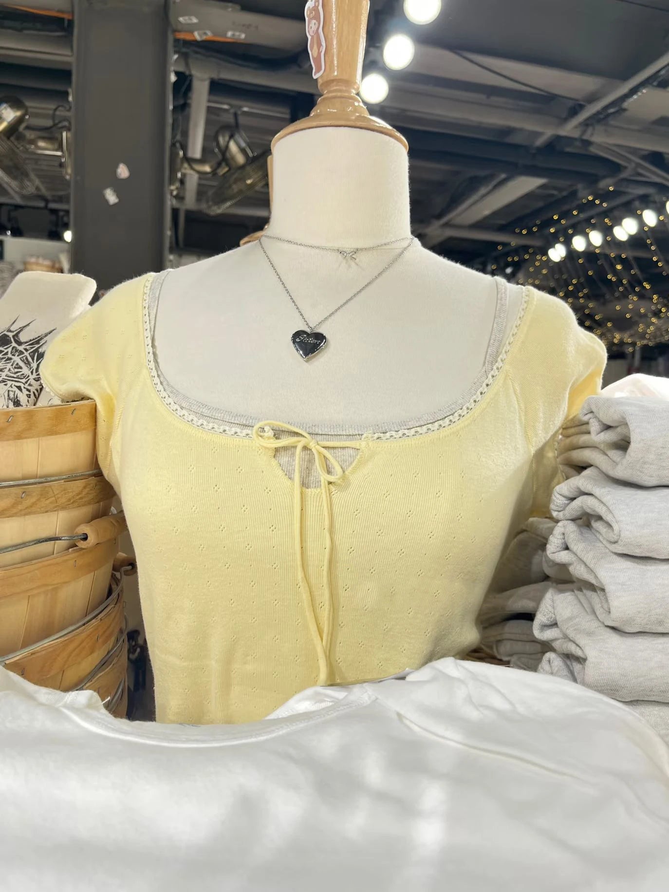 Eyelet Lace Trim Crop Top Women Simple Cotton Lace-up O-neck Short Sleeve Tshirts Female Sweet Casual Cute Cropped Tee Tops Y2K