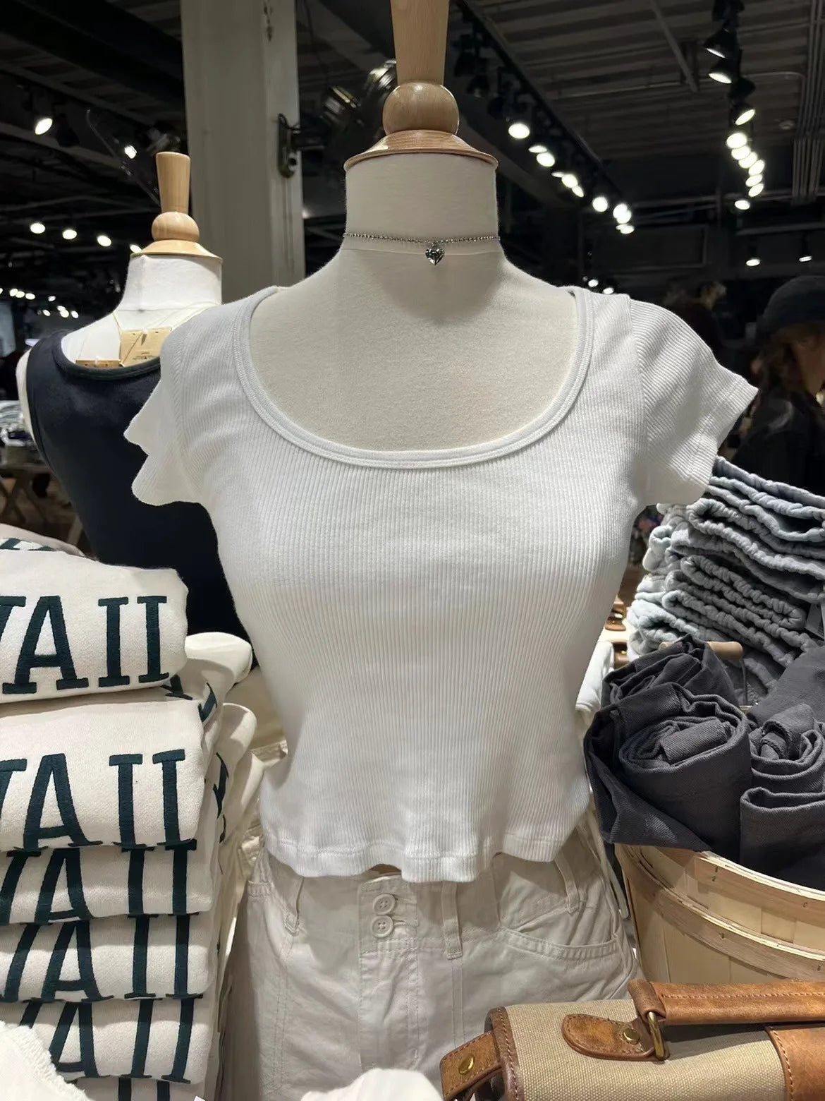 White Raw Hem Simple Crop Tops Women 2024 New Cotton Casual Cute Preppy Style Short Sleeve Tees Vintage Basic Chic T-shirts Y2K