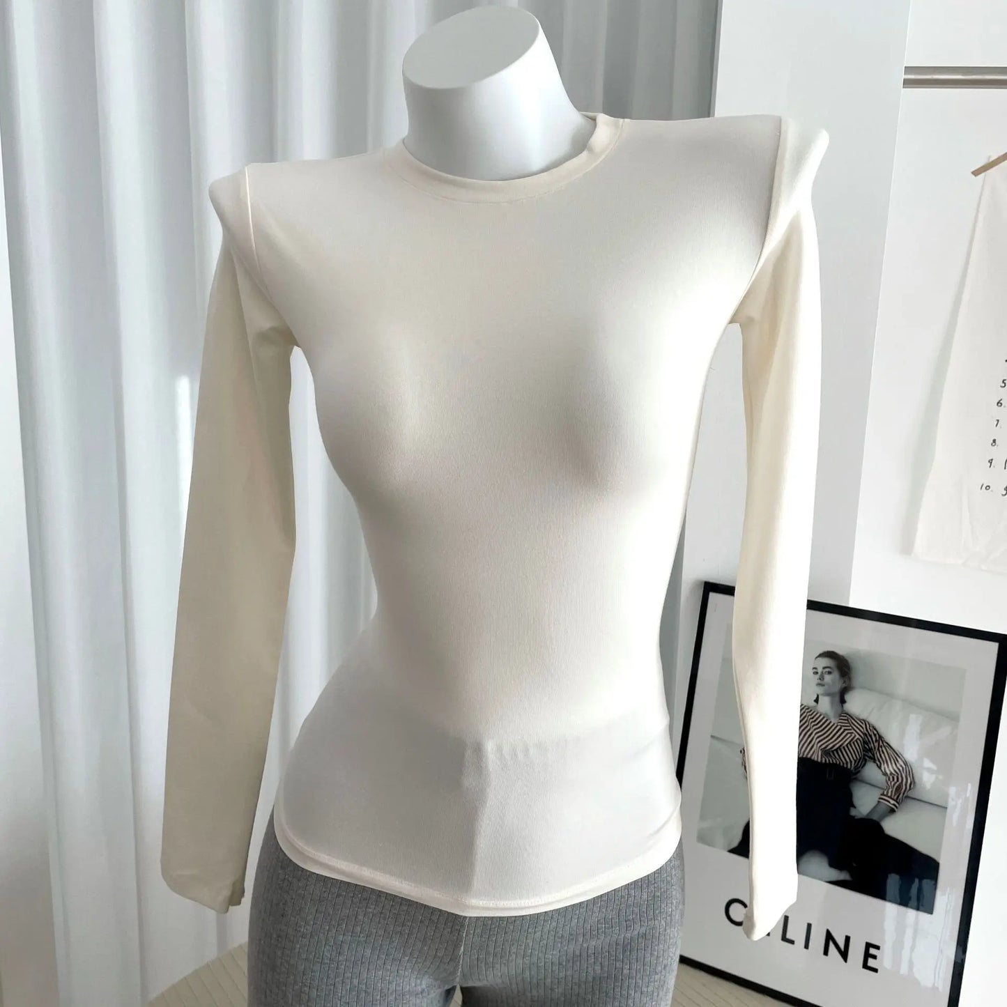 Solid Skinny Cotton T-shirt Women Casual Simple All-match O-neck Yoga Long Sleeve Tees Female Elegant Sweet Basic Sport T-shirts