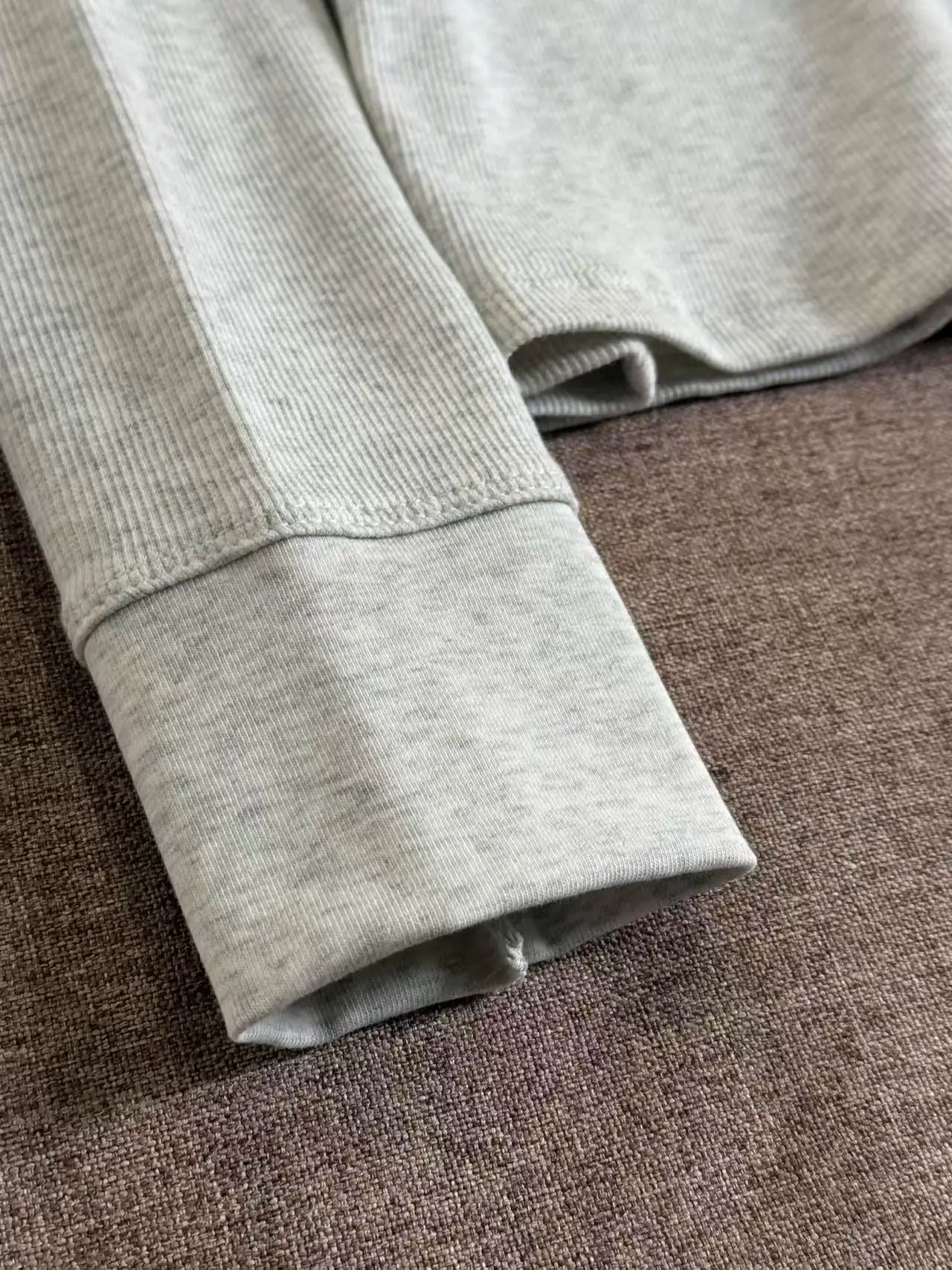 Light Gray Ribbed Long Sleeve Tee Women Autumn Six Button Cotton Casual Patchwork Slim T-Shirts Sweet Chic Simple Tops Y2K New