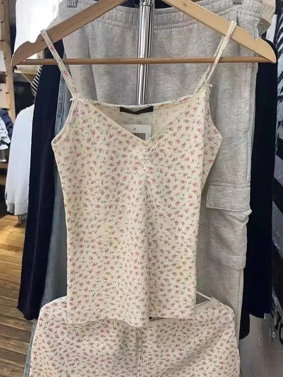 Pink Floral Eyelet Slim Tank Top Women Spring Lace Trim Sleeveless Cotton Crop Tops Casual Sweet Cute Preppy Style Y2K Camis New