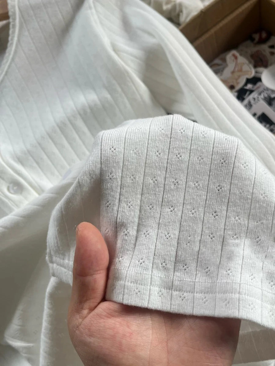 Lace Trim White Eyelet Slim T-shirt Women New Basic O-neck Single Breasted Cotton Long Sleeve Tee Shirts Sweet Cute Vintage Tops