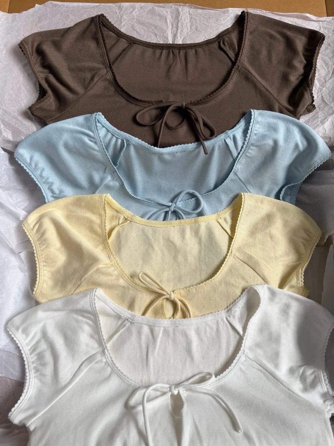 Blue Eyelet Lace Trim Crop Top Women All-match Cotton Lace-up O-neck Short Sleeve Tshirts Sweet Cute Simple Cropped Tee Tops