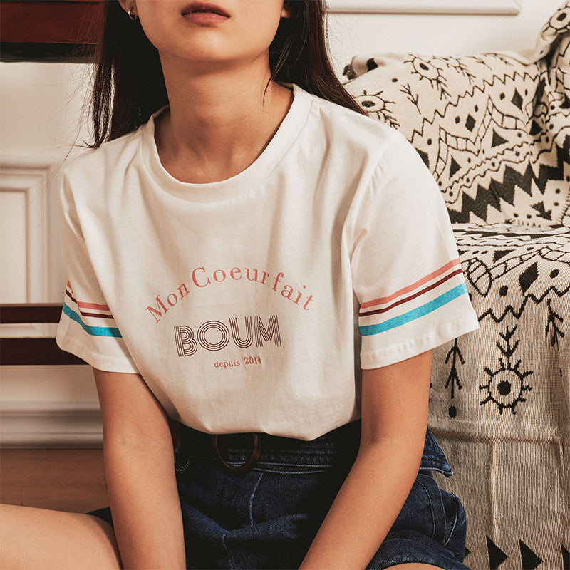 White letter short sleeves
